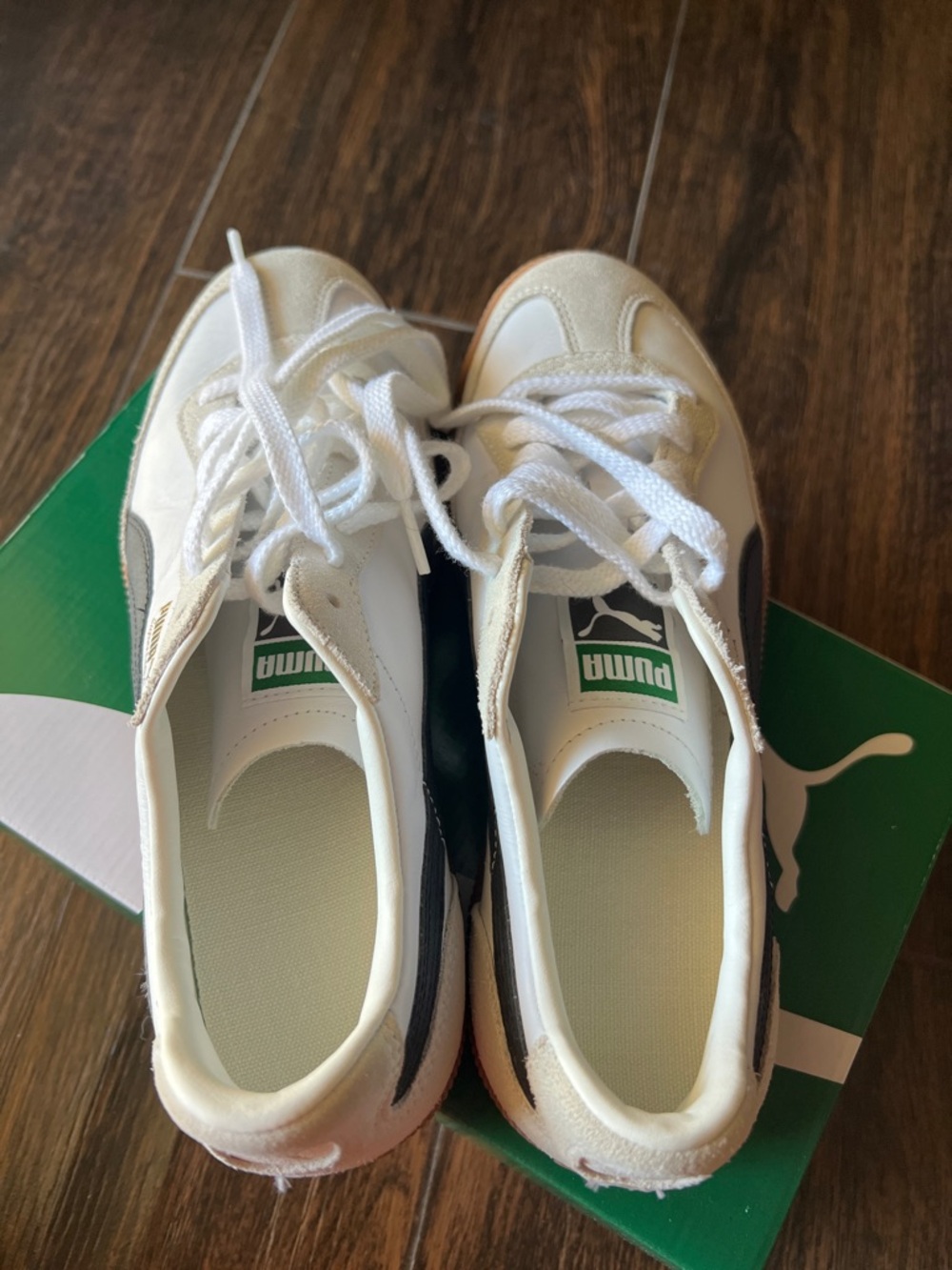 Men’s Puma White and Black Sneakers